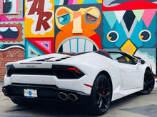 Load image into Gallery viewer, Lamborghini Huracan Rental Los Angeles