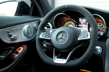 تحميل الصورة في عارض المعرض، 2017 مرسيدس C63S AMG الطبعة 1