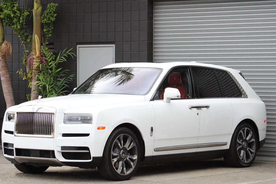 Rolls-Royce Cullinan rental at BLU Motors in Los Angeles