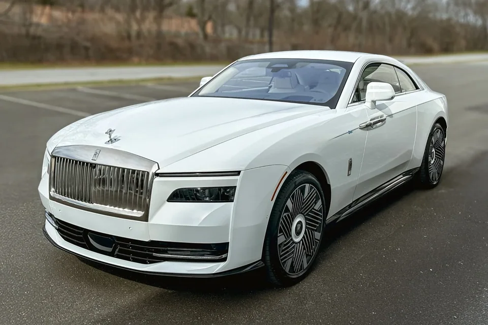 Rolls-Royce Spectre rental at BLU Motors in Los Angeles