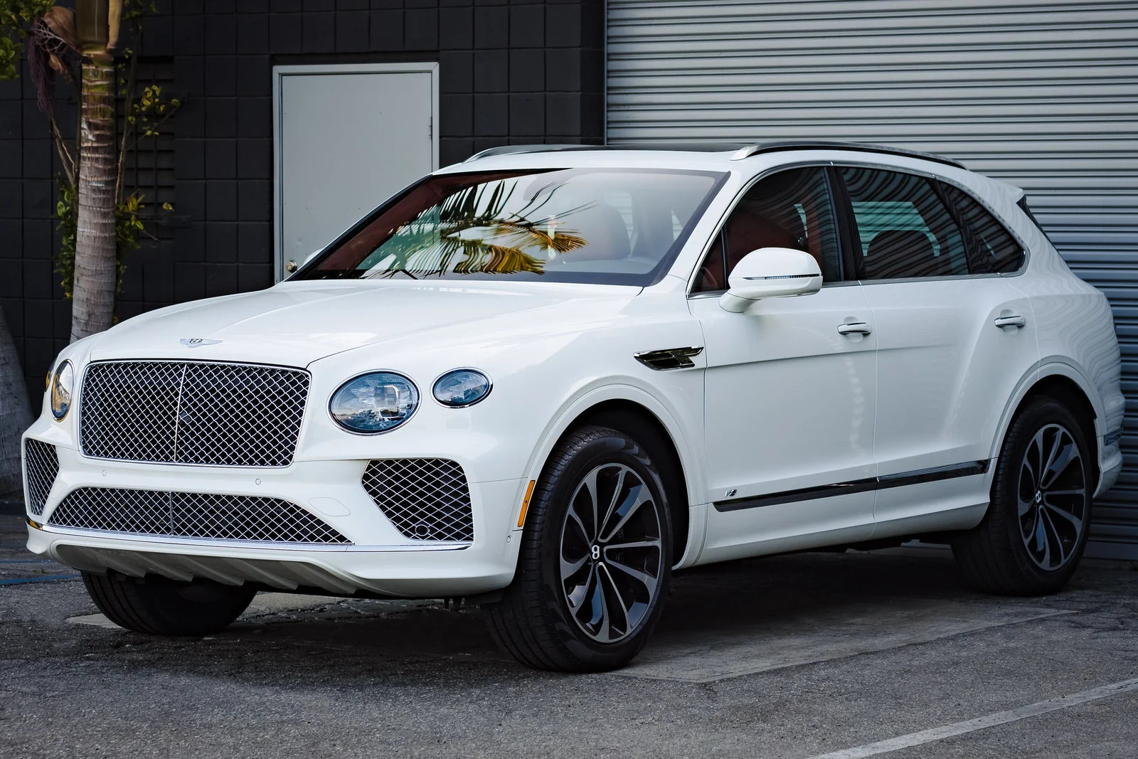 2026 Bentley Bentayga First Edition — تأجير في لوس أنجلوس من BLU Motors