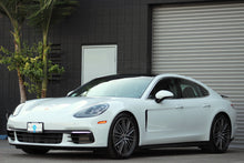 Load image into Gallery viewer, Porsche Panamera 4S
