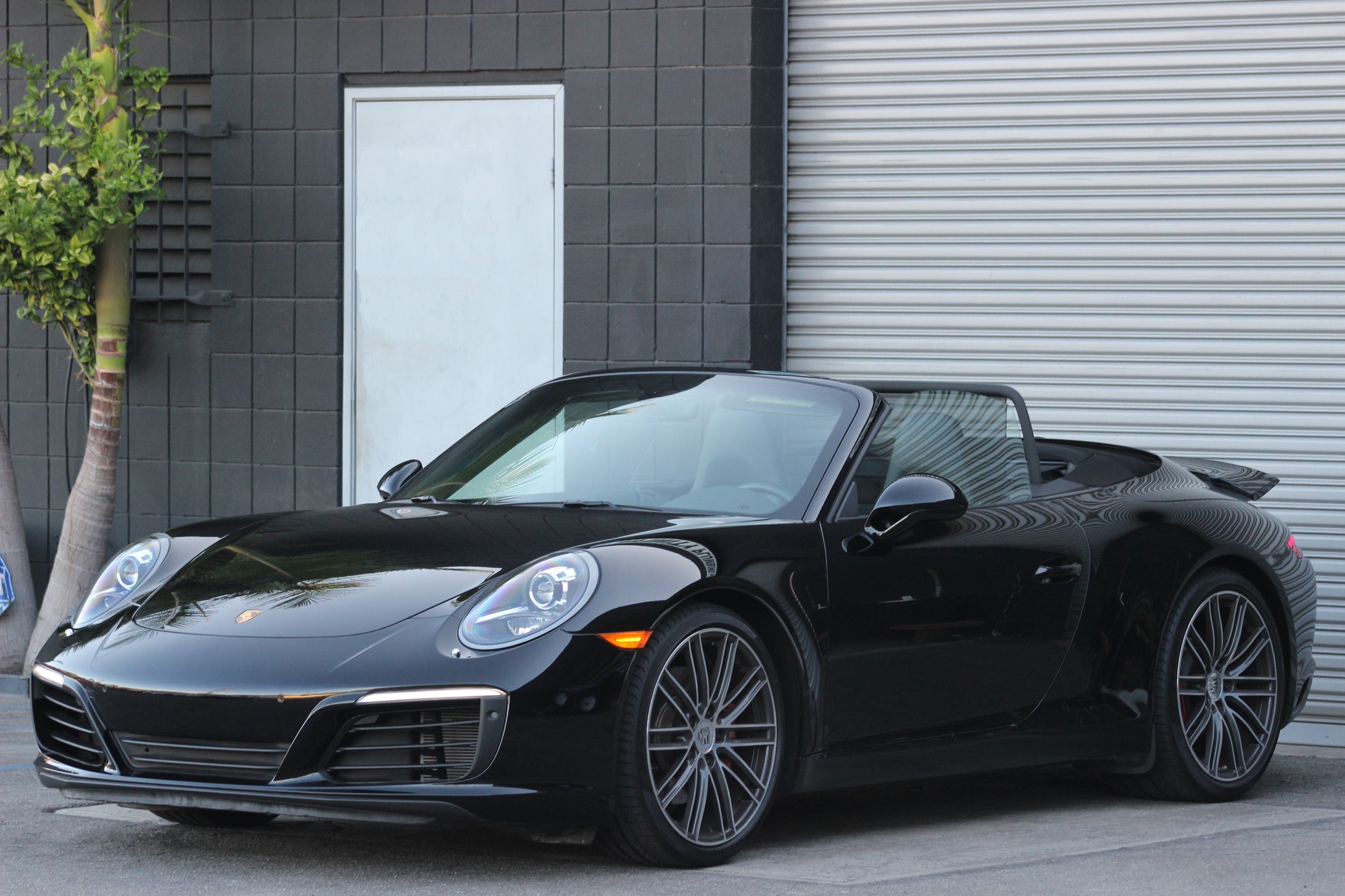 بورش كاريرا 911